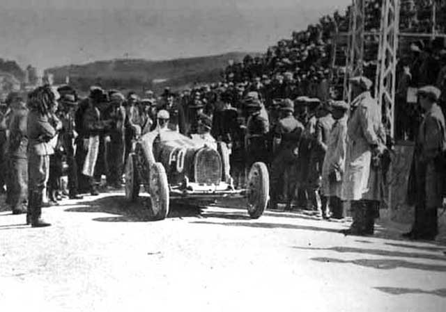 40 Bugatti 35 C 2.0 - C.Conelli (1).jpg